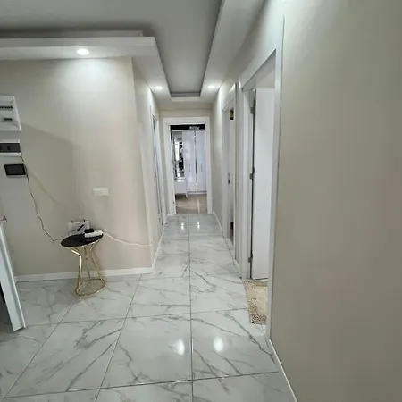 アパート شقة علوية عصرية تطل على وسط المدينة 63 Modern With A View Of The Center